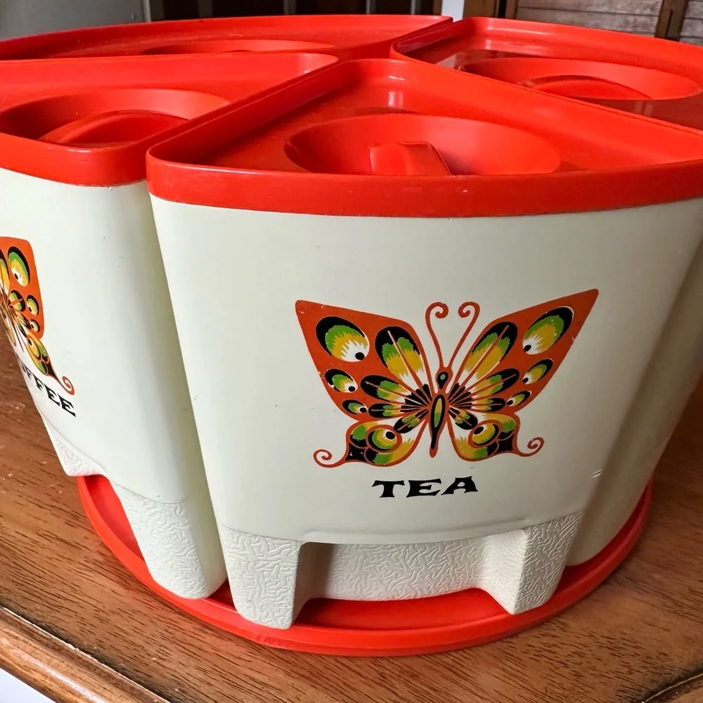 Vintage Sterilite Butterfly Food Cannisters Lazy Susan - Picture 4 of 10